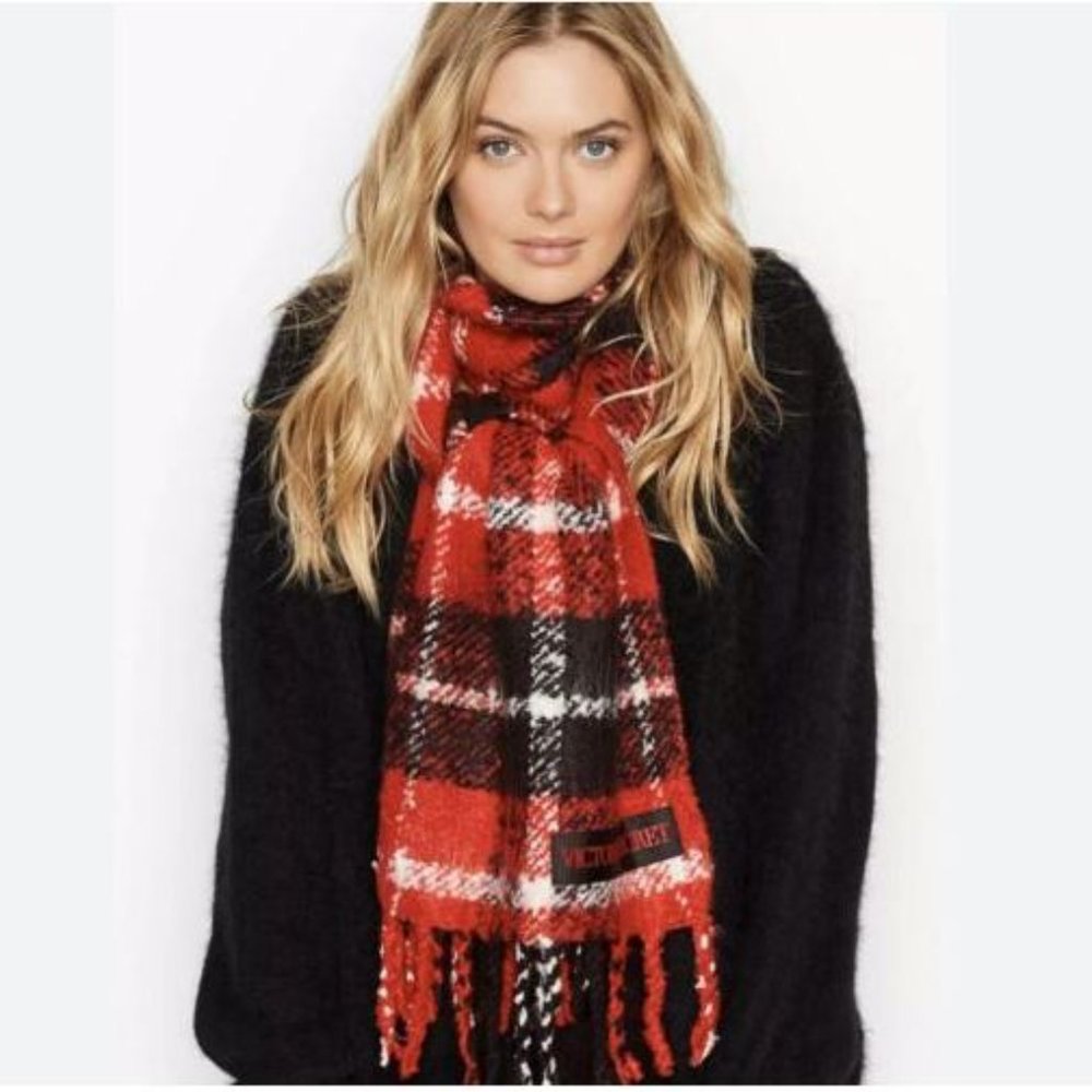New Victoria's Secret Scarf Plush Wrap Fringe Red Black White